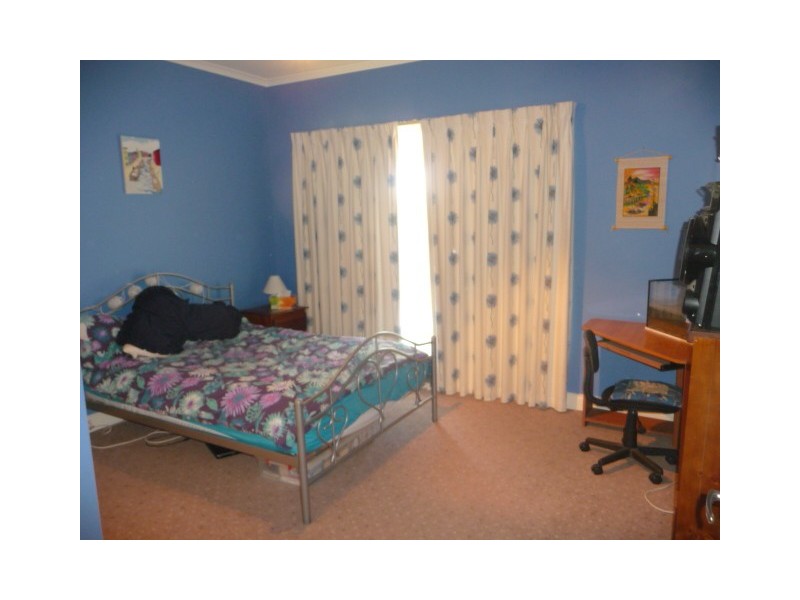 82 Bailey Street, Clunes VIC 3370