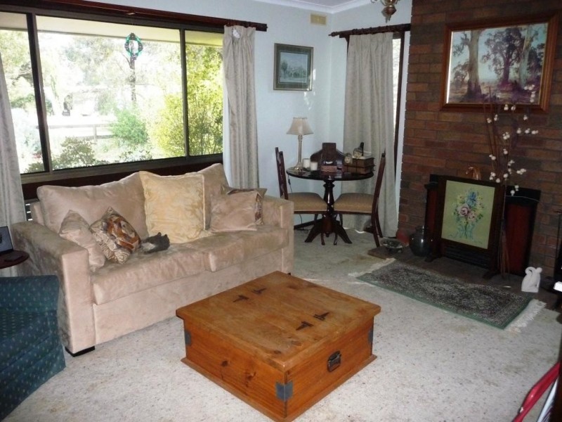 81 Pistol Club Road, Invermay VIC 3352
