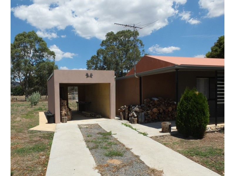 79 Navarre Street, Redbank VIC 3477