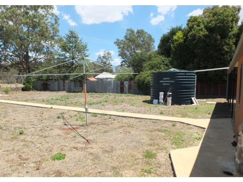 79 Navarre Street, Redbank VIC 3477