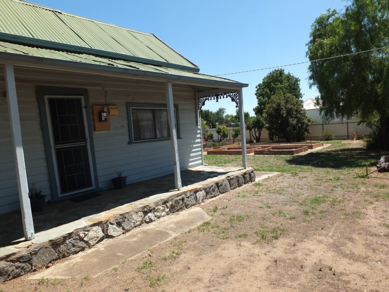 18 Fraser Street, Maryborough VIC 3465