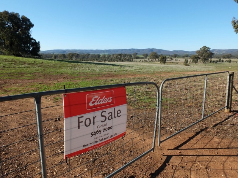 Lot 2 Stawell-Avoca Road, Navarre VIC 3384
