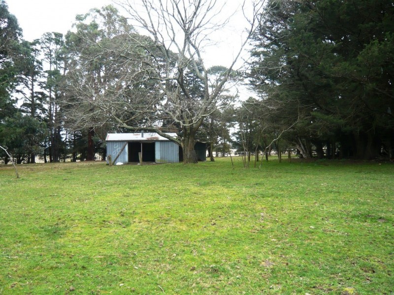 - Ironmine Road, Lal Lal VIC 3352