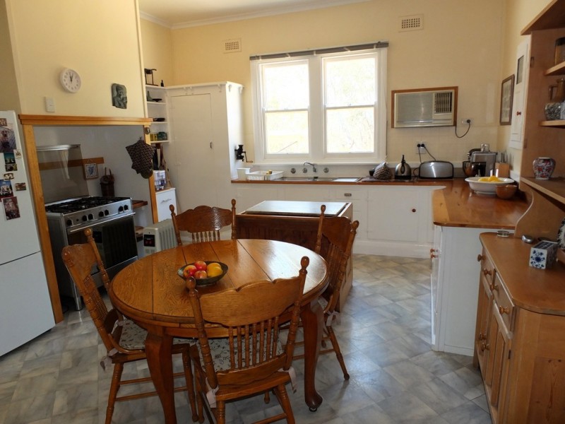 6134 Stawell-Avoca Road, Moonambel VIC 3478