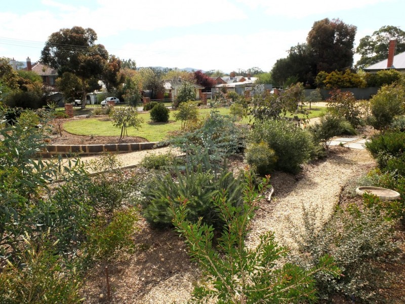 82-84 Rutherford Street, Avoca VIC 3467