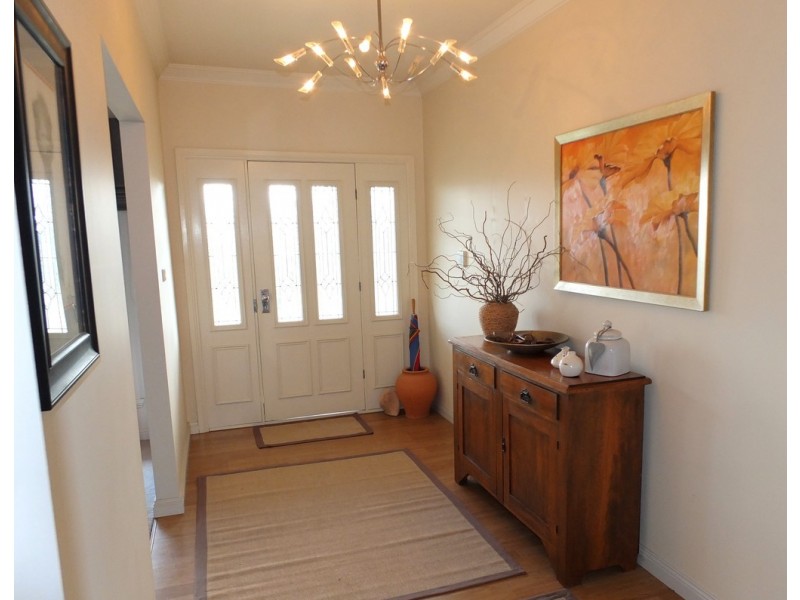 82-84 Rutherford Street, Avoca VIC 3467