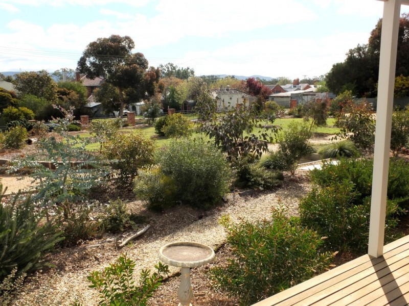 82-84 Rutherford Street, Avoca VIC 3467