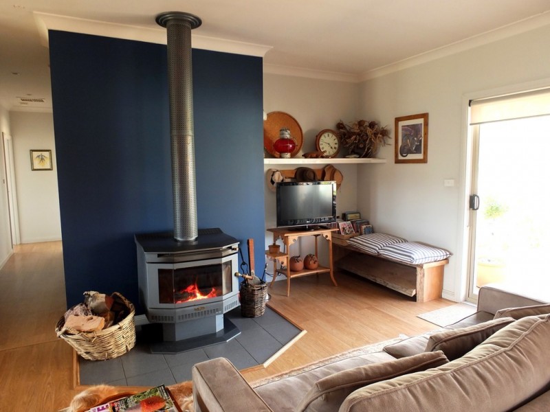 82-84 Rutherford Street, Avoca VIC 3467