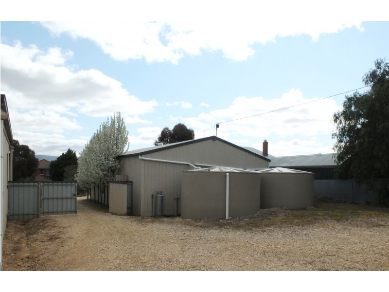 82-84 Rutherford Street, Avoca VIC 3467