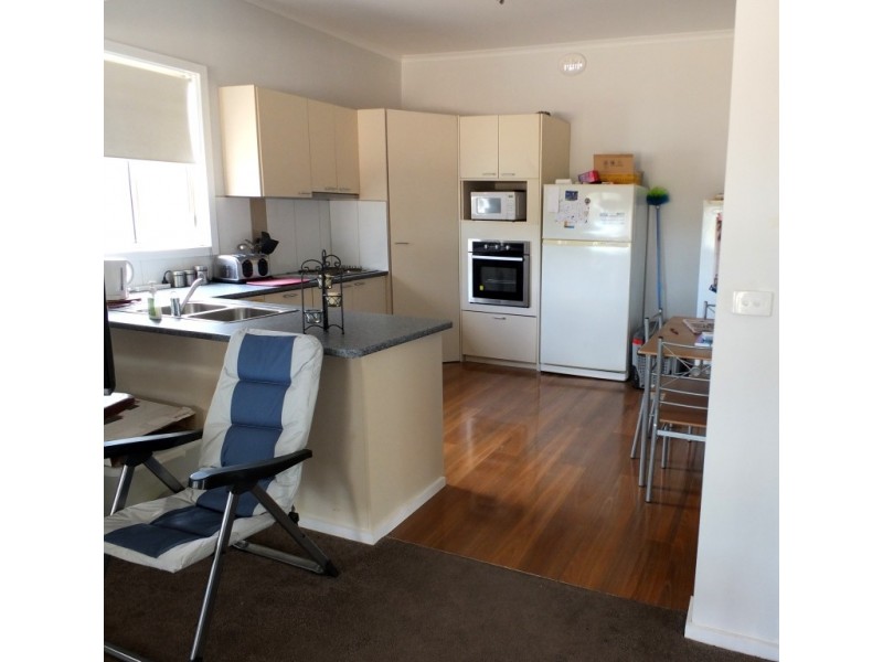 14 High Street, Avoca VIC 3467