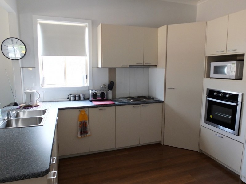 14 High Street, Avoca VIC 3467