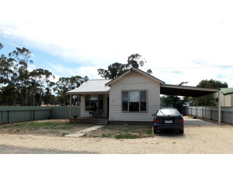 14 High Street, Avoca VIC 3467