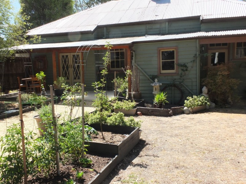 20 School Street, Amphitheatre VIC 3468