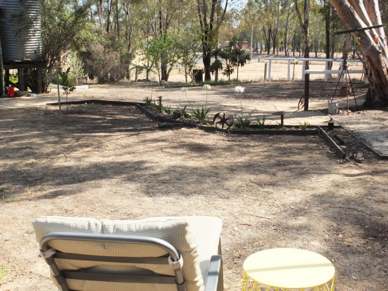 20 School Street, Amphitheatre VIC 3468