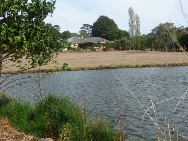 6885 Midland Highway, Scotsburn VIC 3352