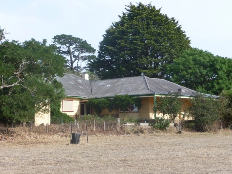 6885 Midland Highway, Scotsburn VIC 3352