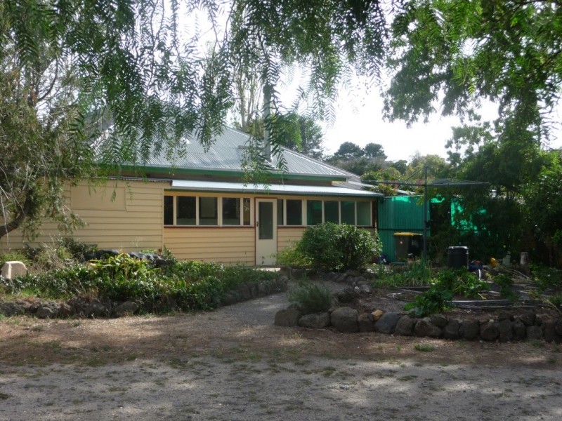 6885 Midland Highway, Scotsburn VIC 3352