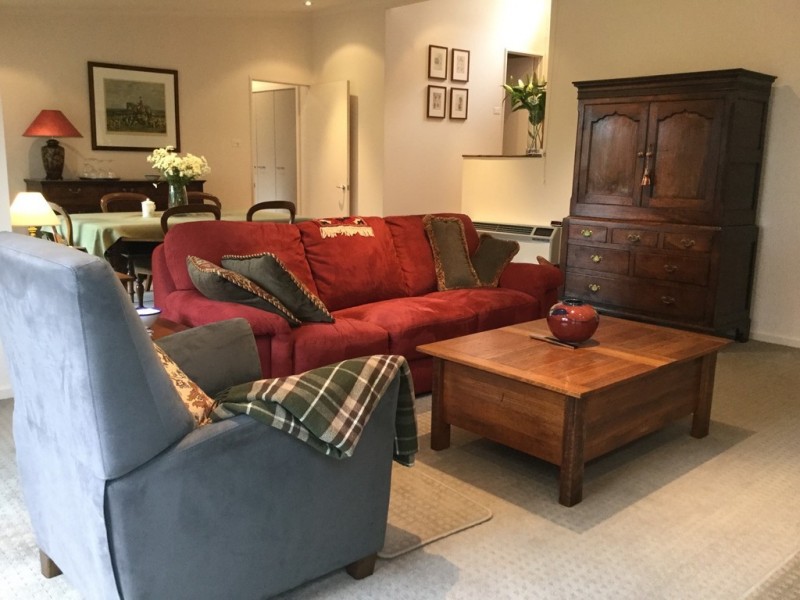 64 Eucalyptus Drive, Invermay VIC 3352