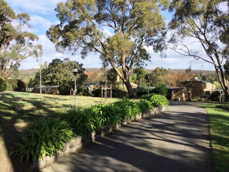 64 Eucalyptus Drive, Invermay VIC 3352