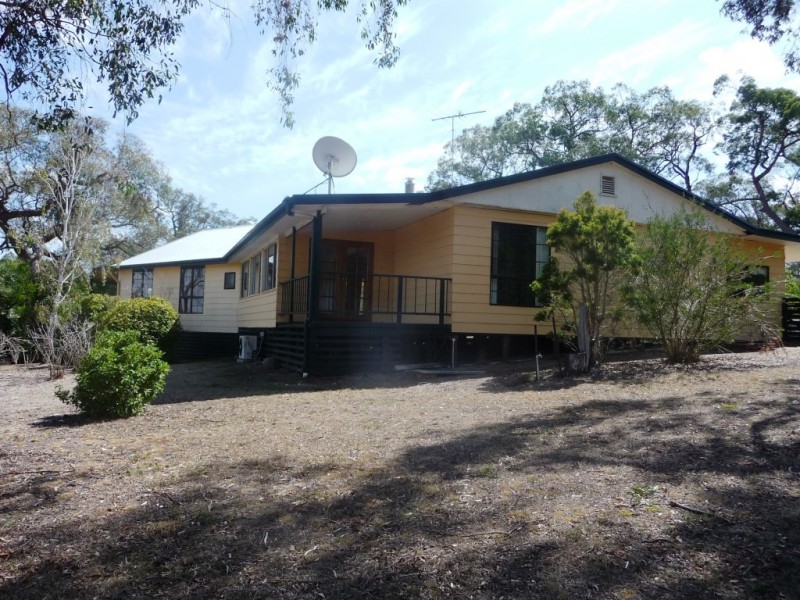 233 Dalgleishs Road, Beaufort VIC 3373