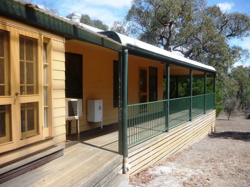 233 Dalgleishs Road, Beaufort VIC 3373