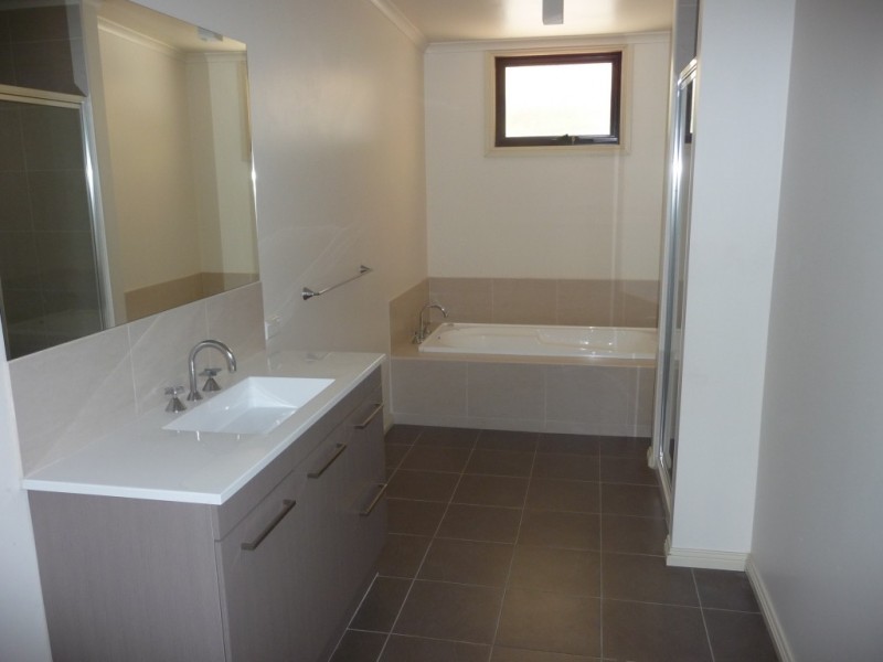 233 Dalgleishs Road, Beaufort VIC 3373