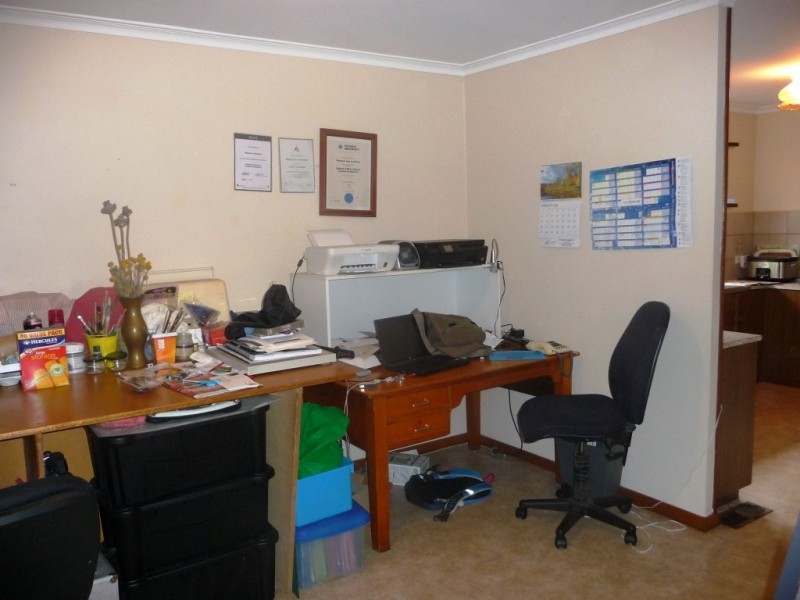 34 Lake Street, Wendouree VIC 3355