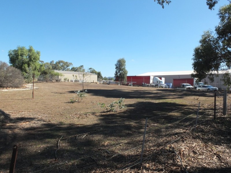 42 Rowe Street, Avoca VIC 3467