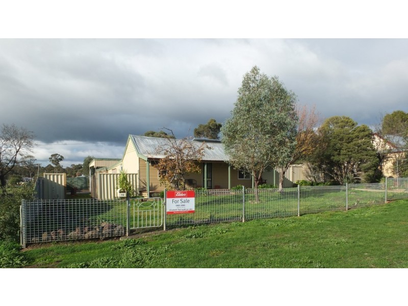 70 Rutherford Street, Avoca VIC 3467