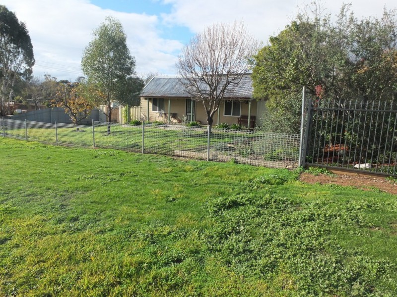 70 Rutherford Street, Avoca VIC 3467