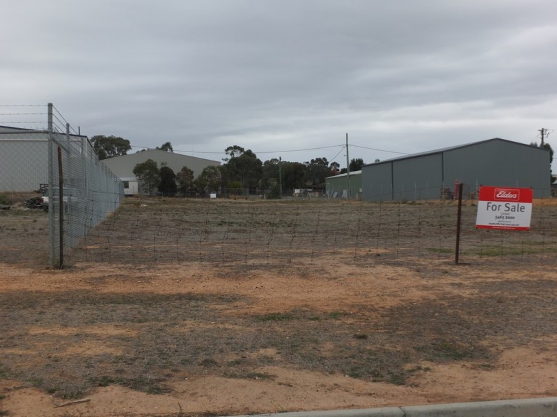 14 Blackney Drive, Avoca VIC 3467