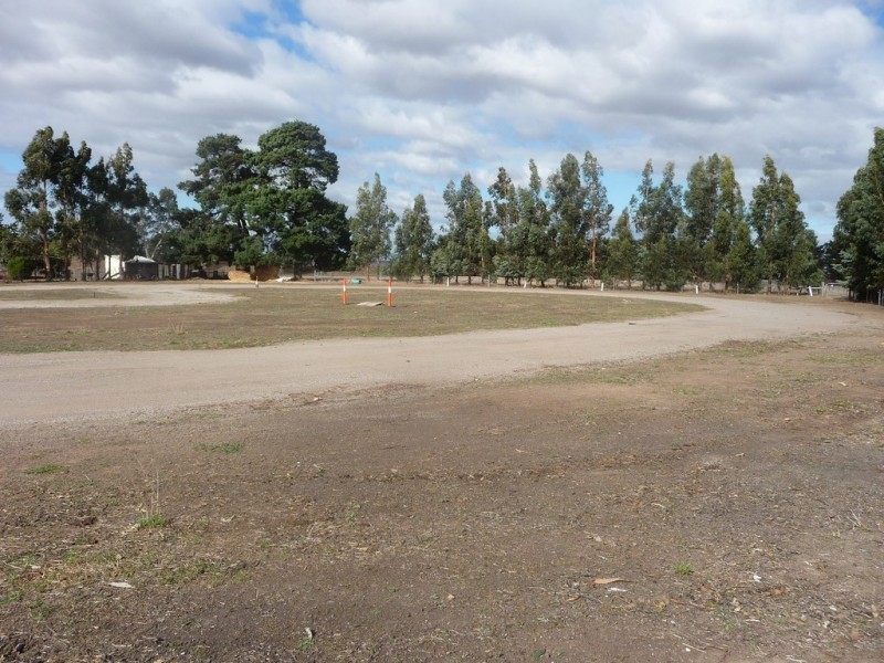 3583 Darlington Road, Carranballac VIC 3361