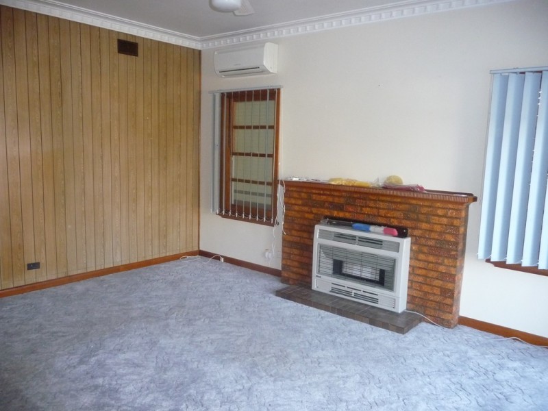 24 Eyre Street, Beaufort VIC 3373