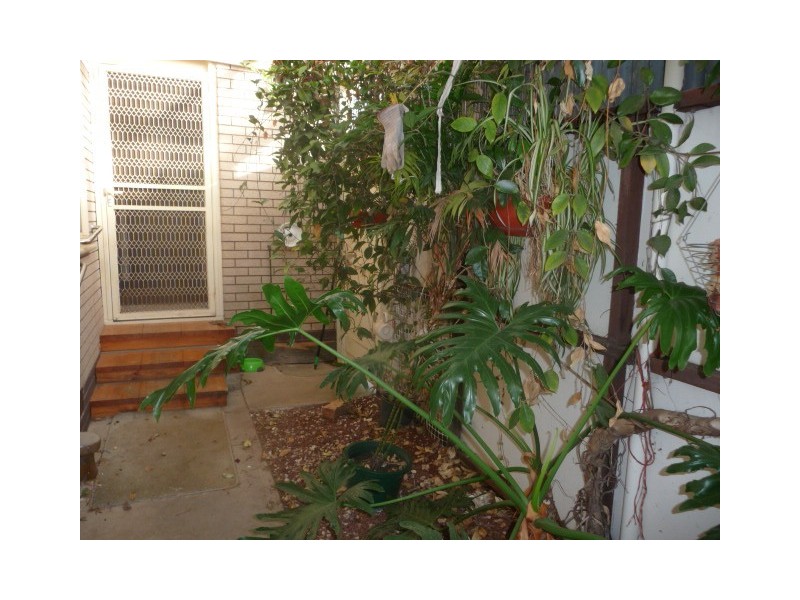 24 Eyre Street, Beaufort VIC 3373