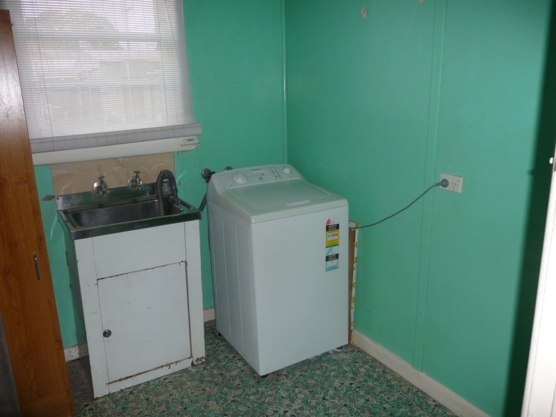 24 Eyre Street, Beaufort VIC 3373