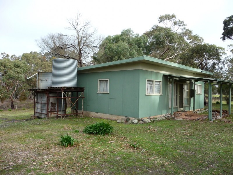 128 Ferrers Road, Dereel VIC 3352