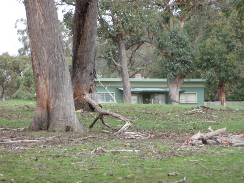 128 Ferrers Road, Dereel VIC 3352