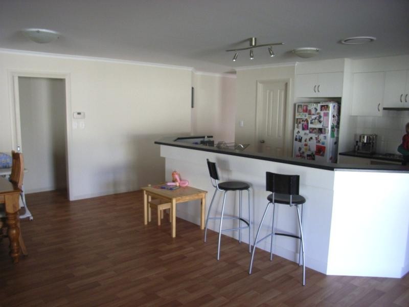 6 Rocky Glen Court, Clare SA 5453