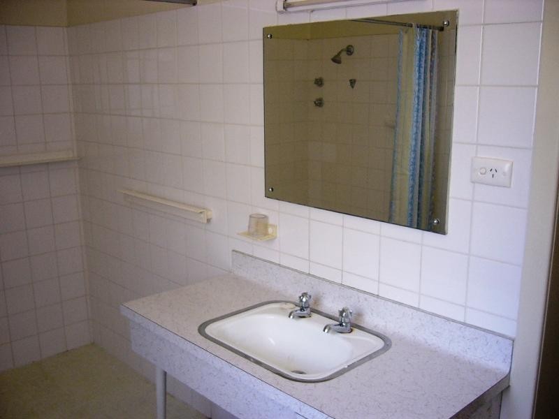 13 Daly Street, Clare SA 5453