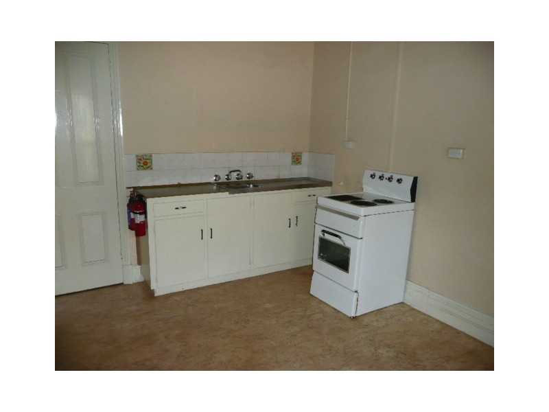 Unit 2, 28 Victoria Road, Clare SA 5453