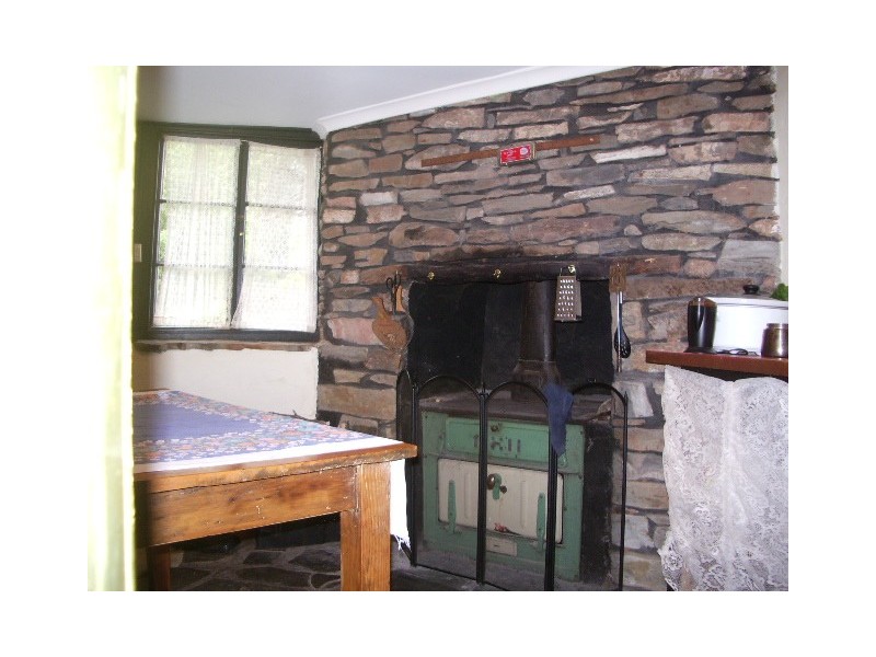 8 Paxton Terrace, Burra SA 5417