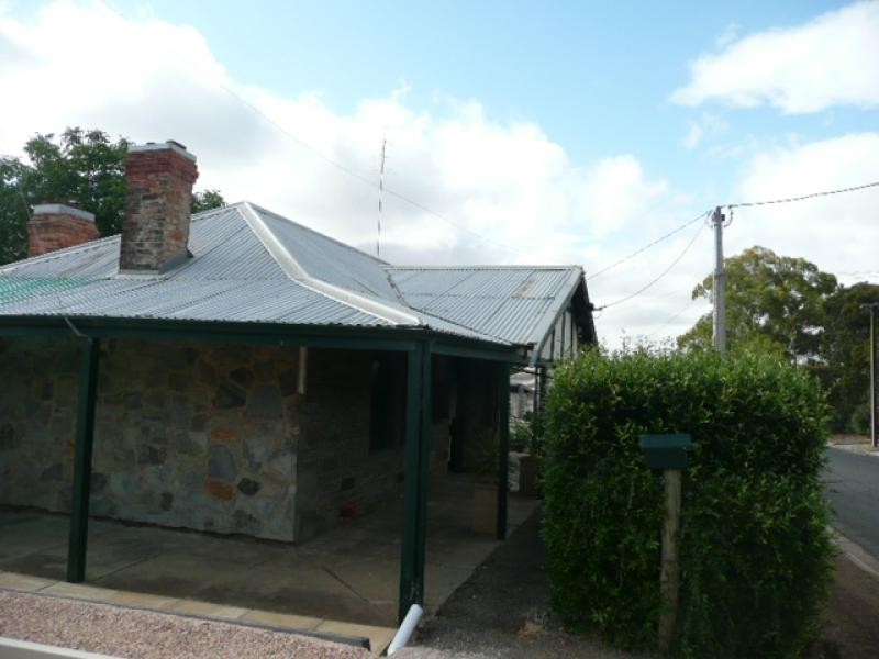 14a Guilford Street, Clare SA 5453