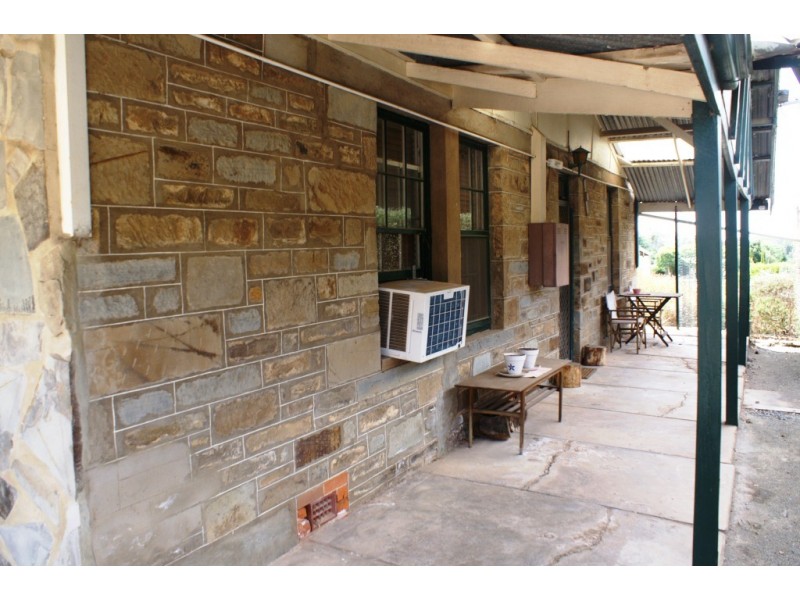 14a Guilford Street, Clare SA 5453