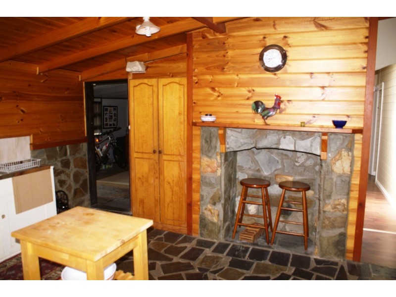 14a Guilford Street, Clare SA 5453