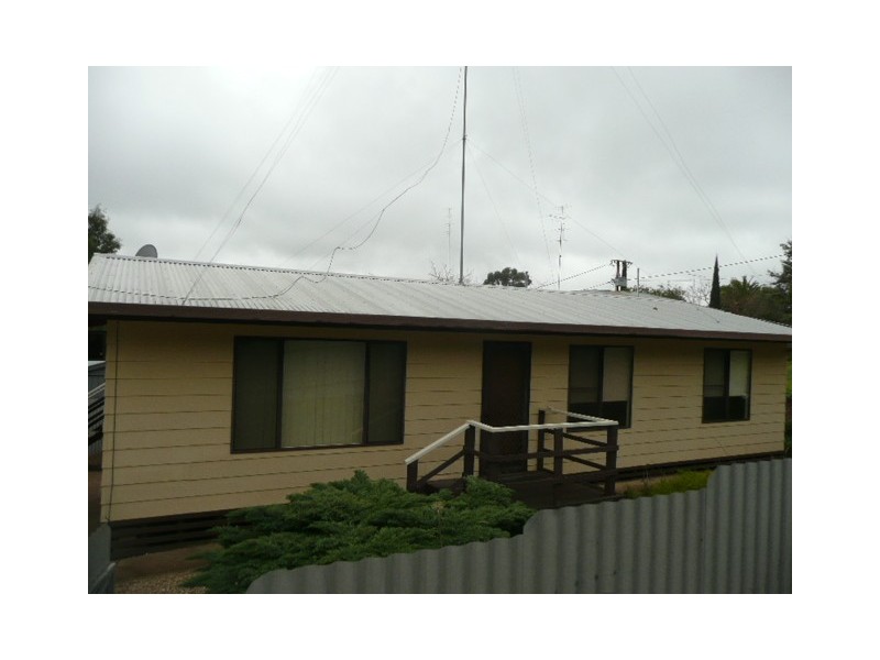 48 Neagles Rock Road, Clare SA 5453