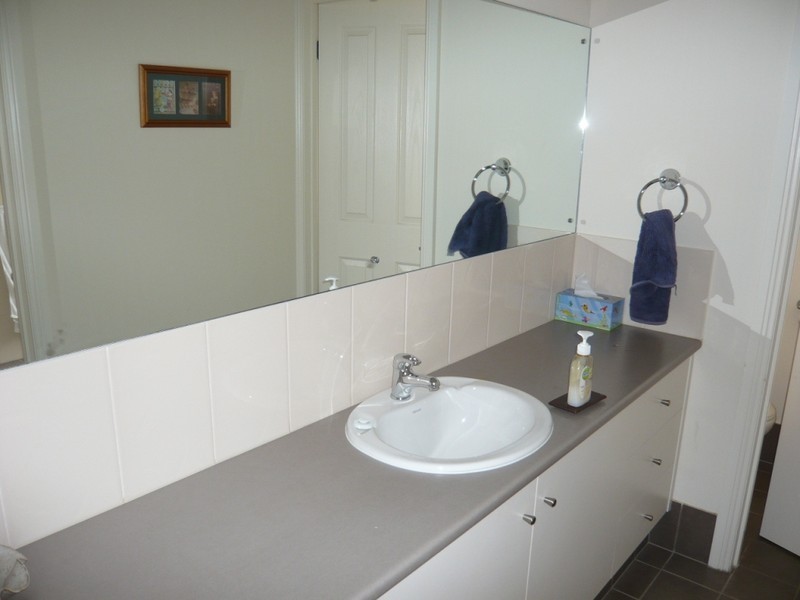 *  824.6ha “Eucaview” 2,038acs, Koolunga SA 5464