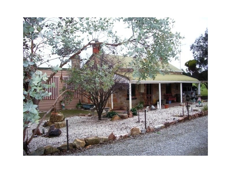 23 Main Street, Spalding SA 5454