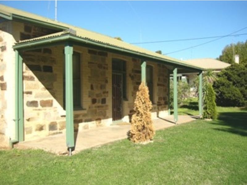 3 Arthur Street, Clare SA 5453