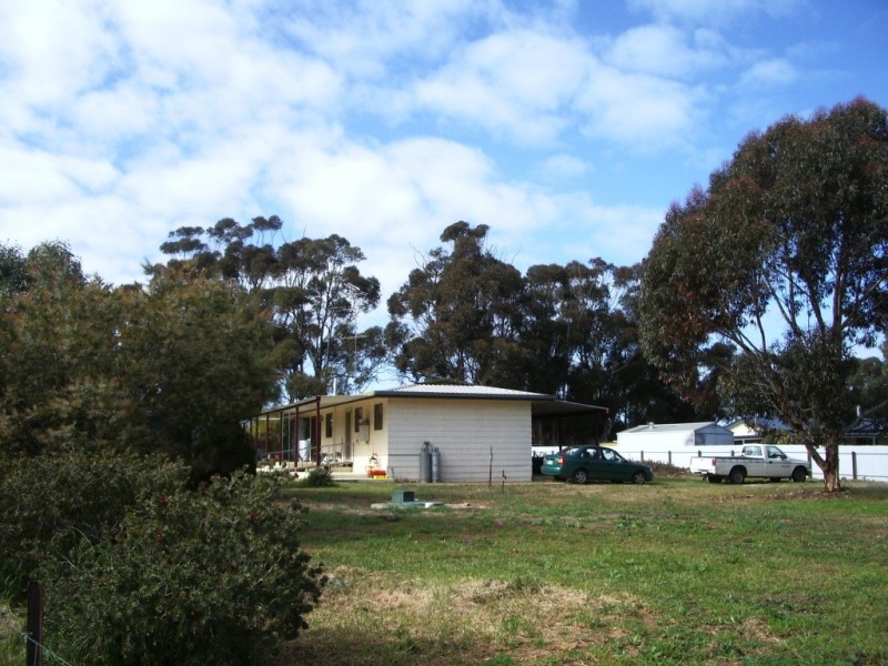 15 Staveley Street, Farrell Flat SA 5416