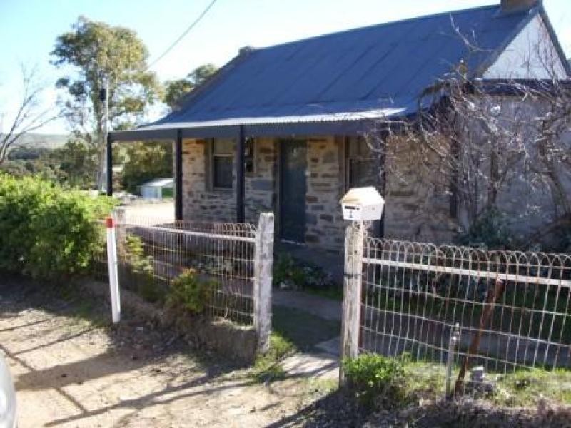 2 Truro Street, Burra SA 5417